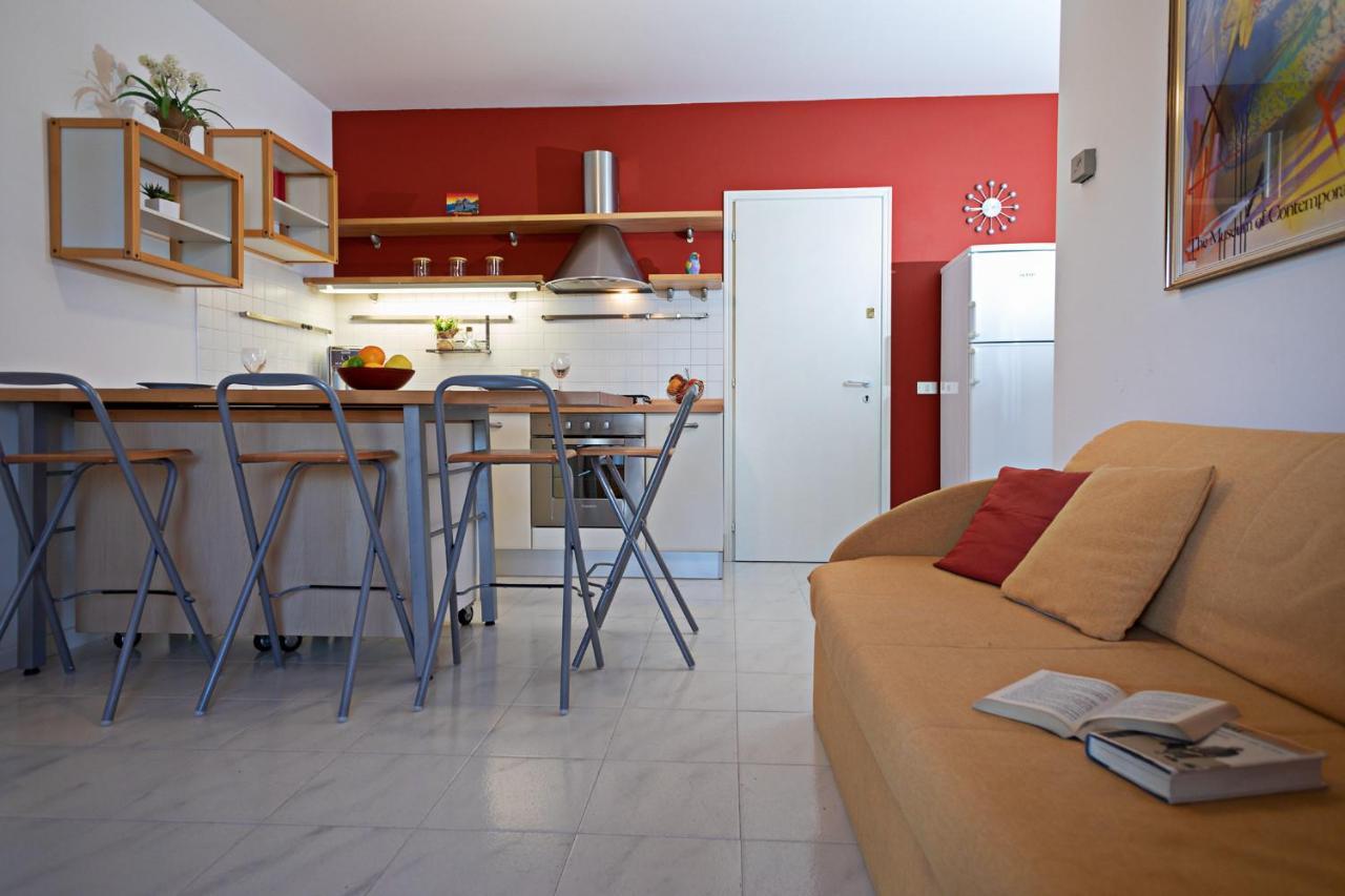 Apartment Ortensia - Regarda Travel Lazise Buitenkant foto