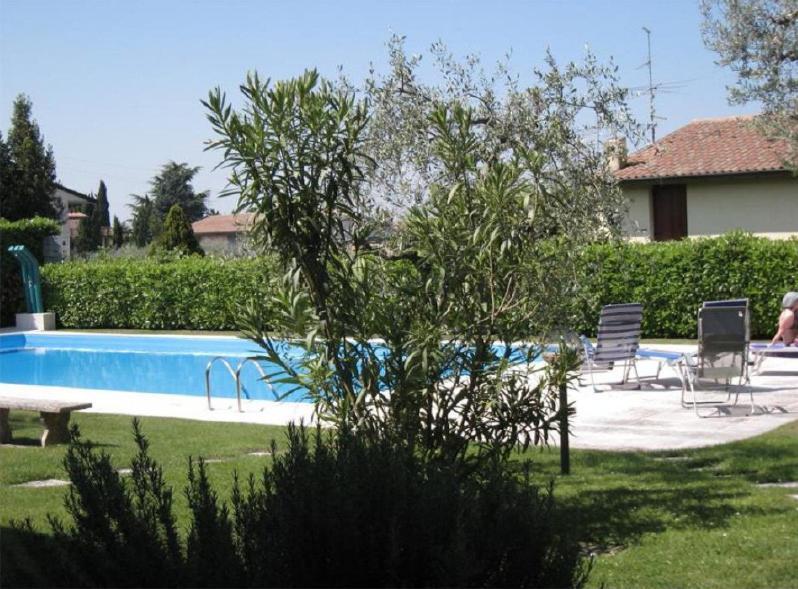 Apartment Ortensia - Regarda Travel Lazise Buitenkant foto