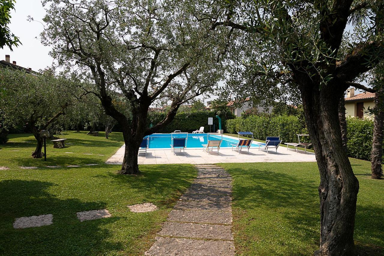 Apartment Ortensia - Regarda Travel Lazise Buitenkant foto